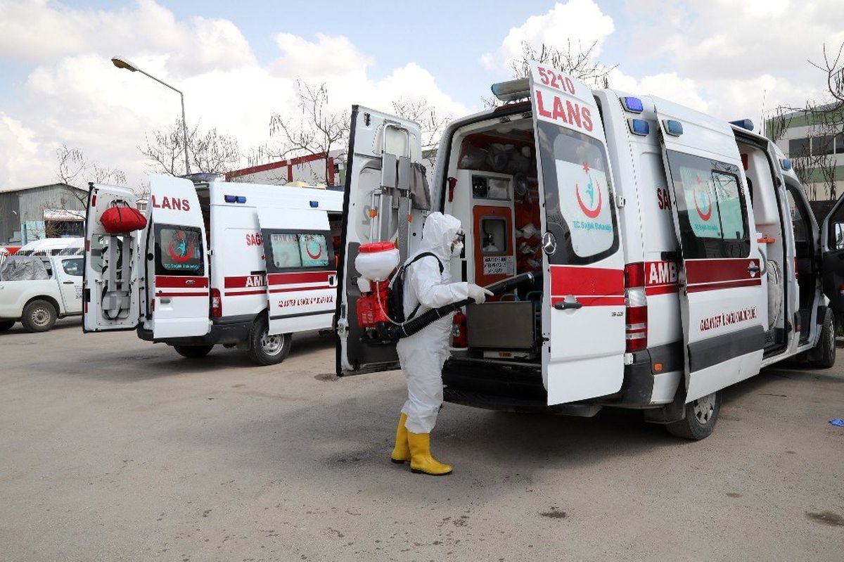 112 ambulanslarının hijyeni Büyükşehir\'e emanet