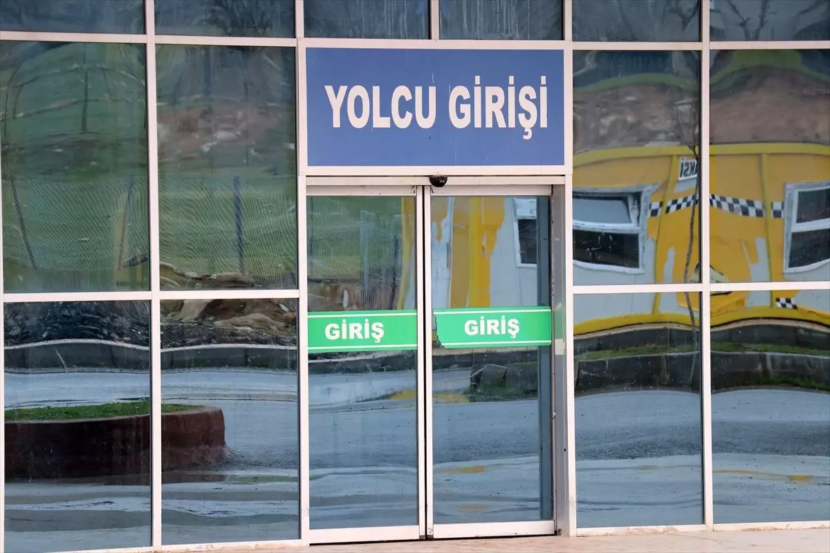 Batman, Siirt ve Elazığ\'da otogarlarda otobüs seferleri durduruldu