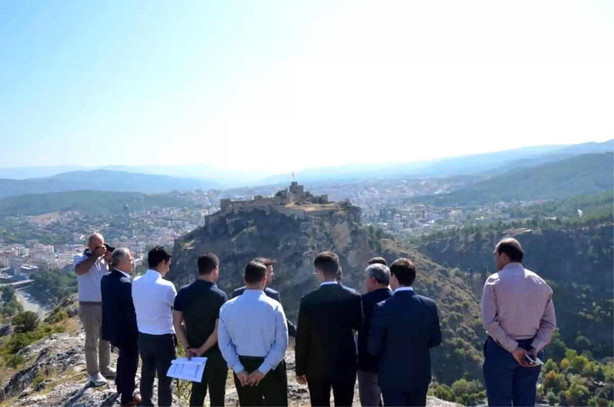 Boyabat\'ta "Kırkkızlar Cam Teras ve Günübirlik Tesis" için imzalar atıldı