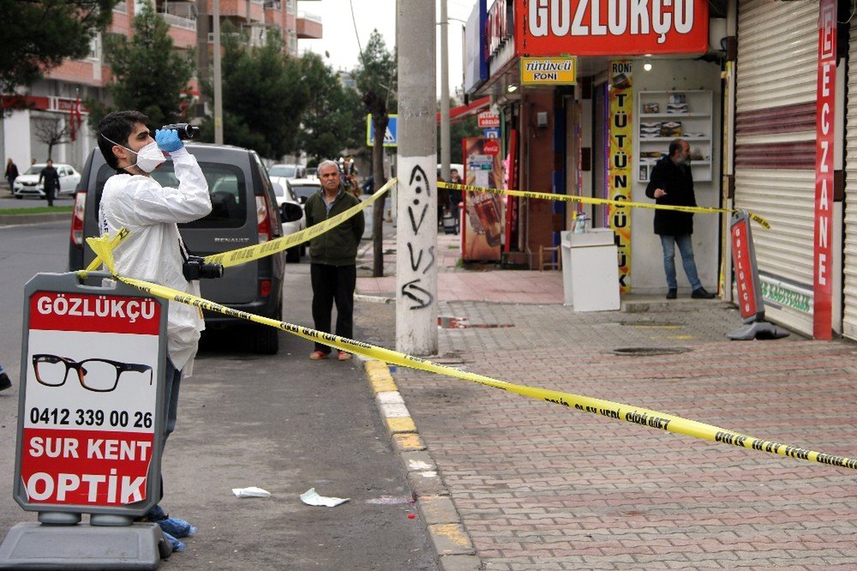 Diyarbakır\'da alacak verece meselesi kanlı sonuçlandı