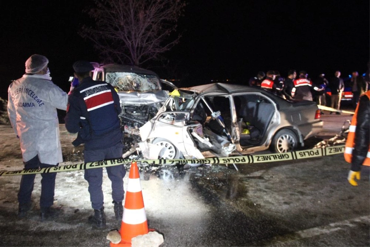 Konya\'da feci kaza: 4 ölü, 4 yaralı