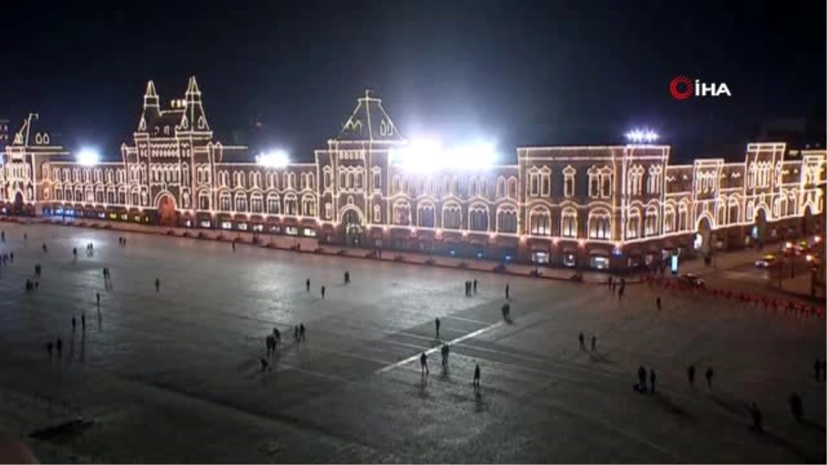 Kremlin Sarayı\'nın ışıkları kapatıldı