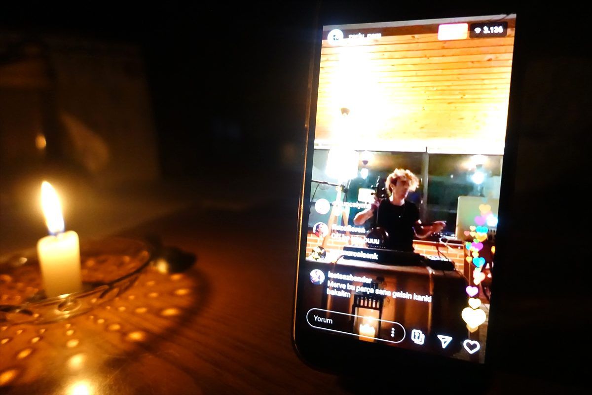 Mark Eliyahu online konser verdi