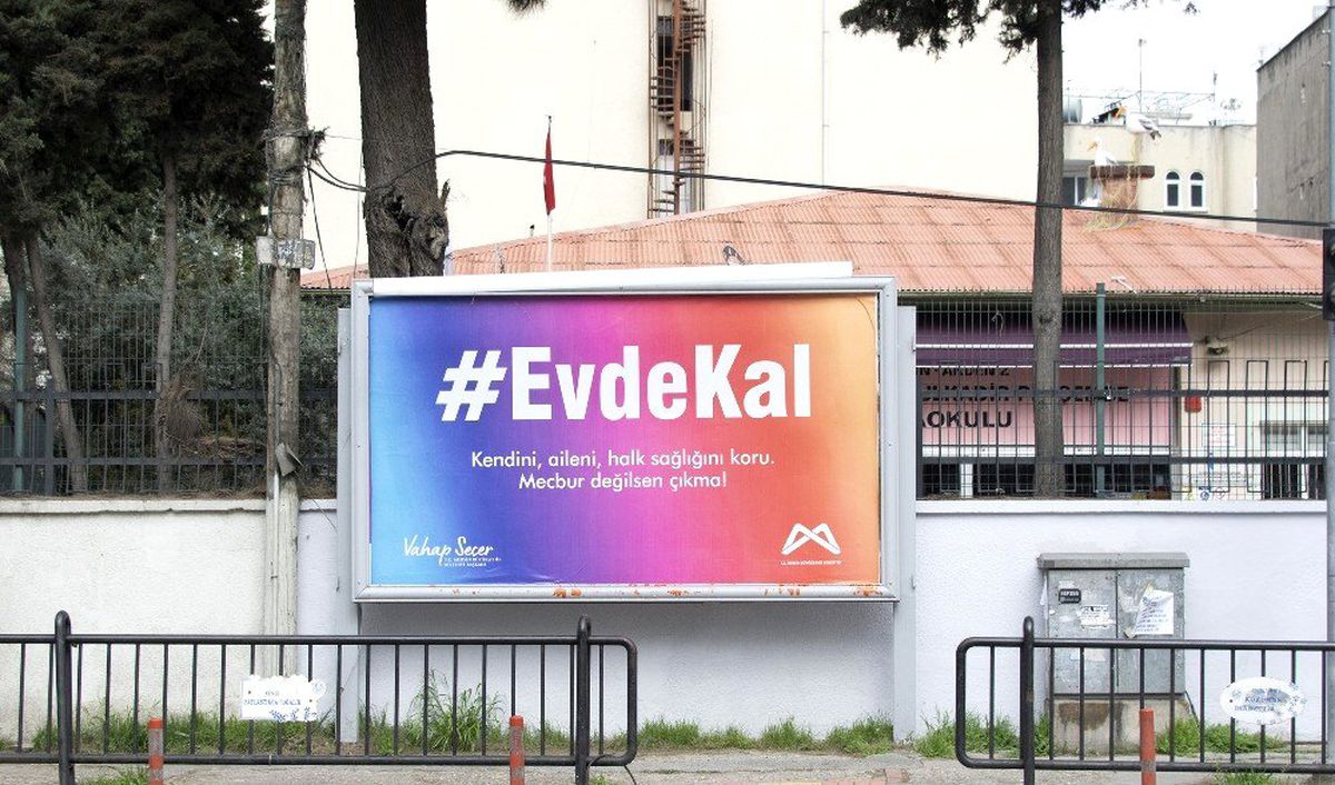 Mersin\'de vatandaşlar korona virüse karşı bilgilendiriliyor