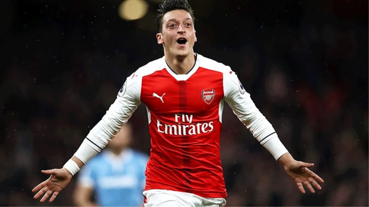 Mesut Özil\'in menajerinden transfer açıklaması: Mesut Arsenal\'de çok mutlu