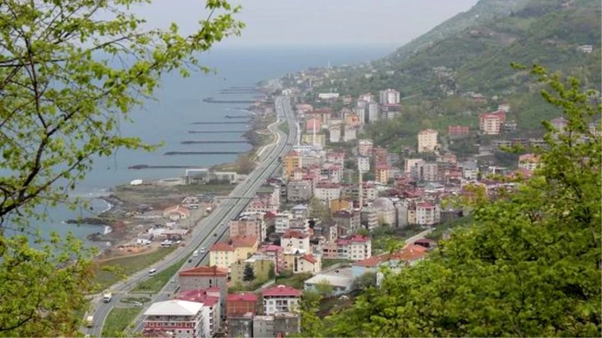 Trabzon\'da ilçe belediye başkanı ve personel koronavirüs karantinasına alındı