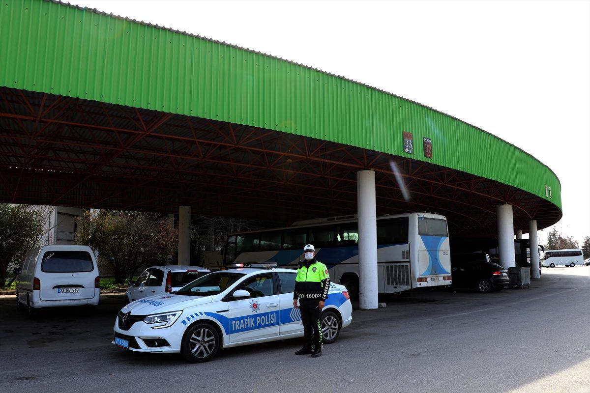Trakya\'daki otogarlarda koronavirüs tedbirleri uygulanıyor