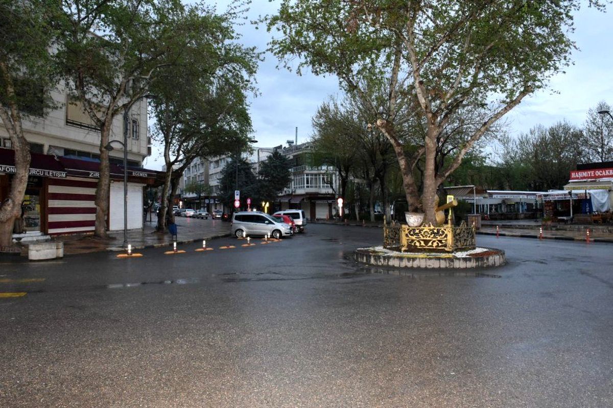 Şanlıurfa\'da vatandaşlara evde kalma çağrısı