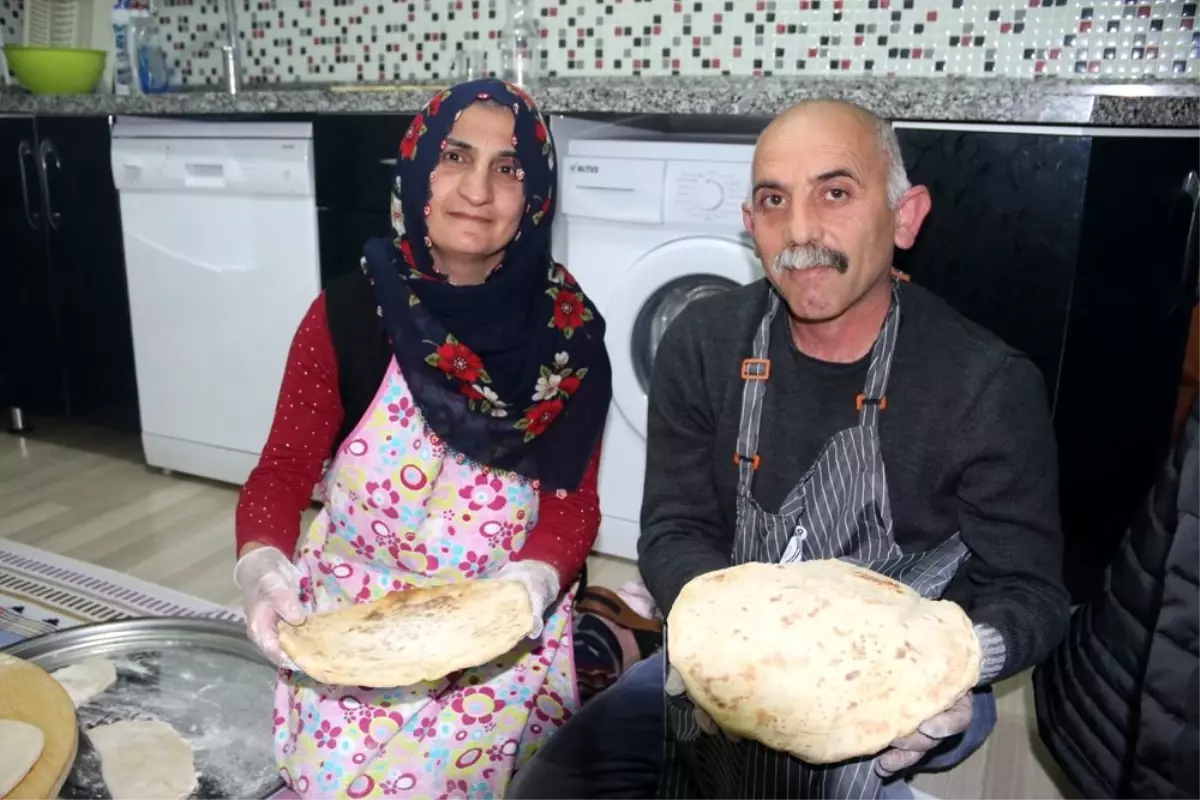 Aileler evlerinde kendi ekmeğini yapmaya başladı