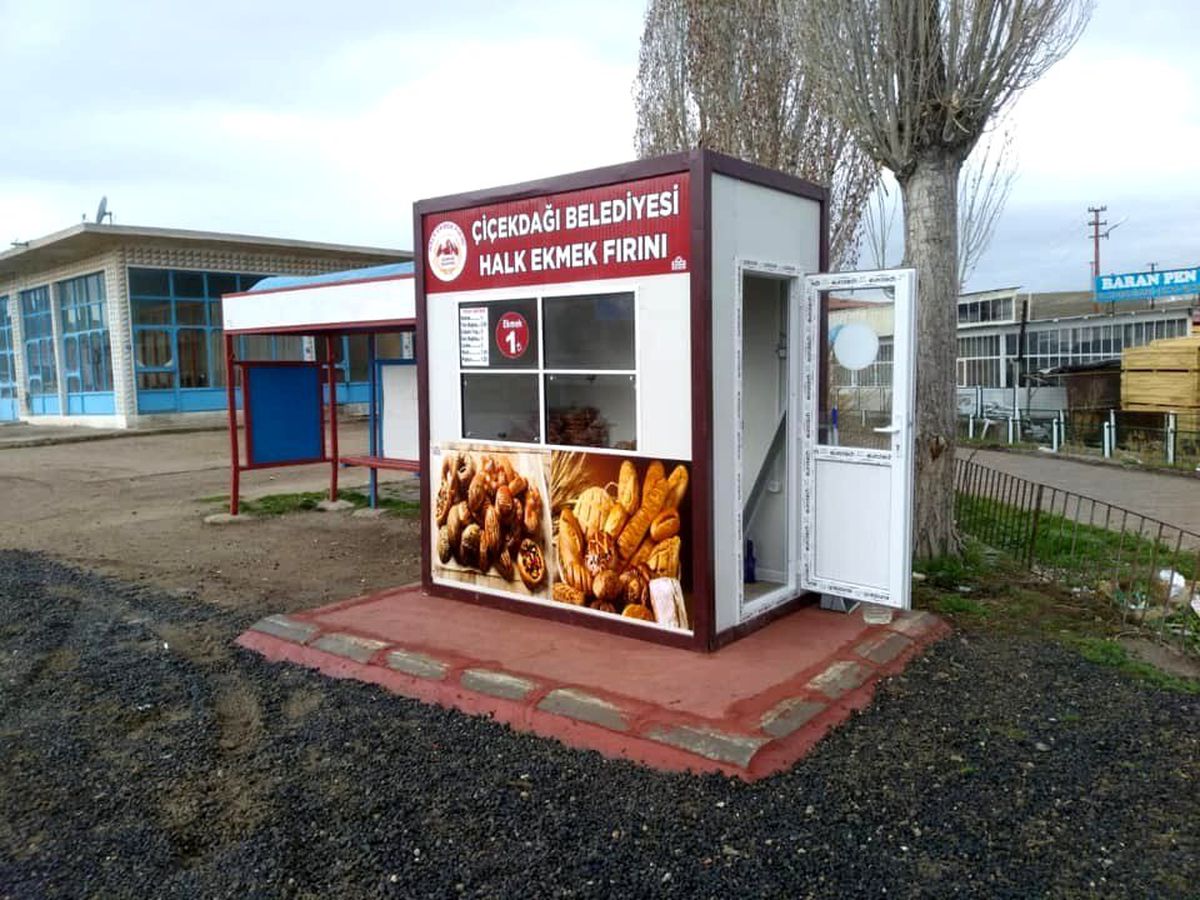 Çiçekdağı ilçesinde "halk ekmek satış büfe"leri hizmete açıldı