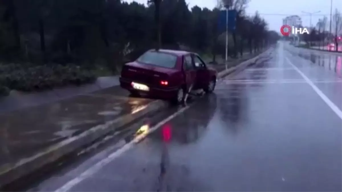 Kaza yaptı aracını bırakıp ormana kaçtı