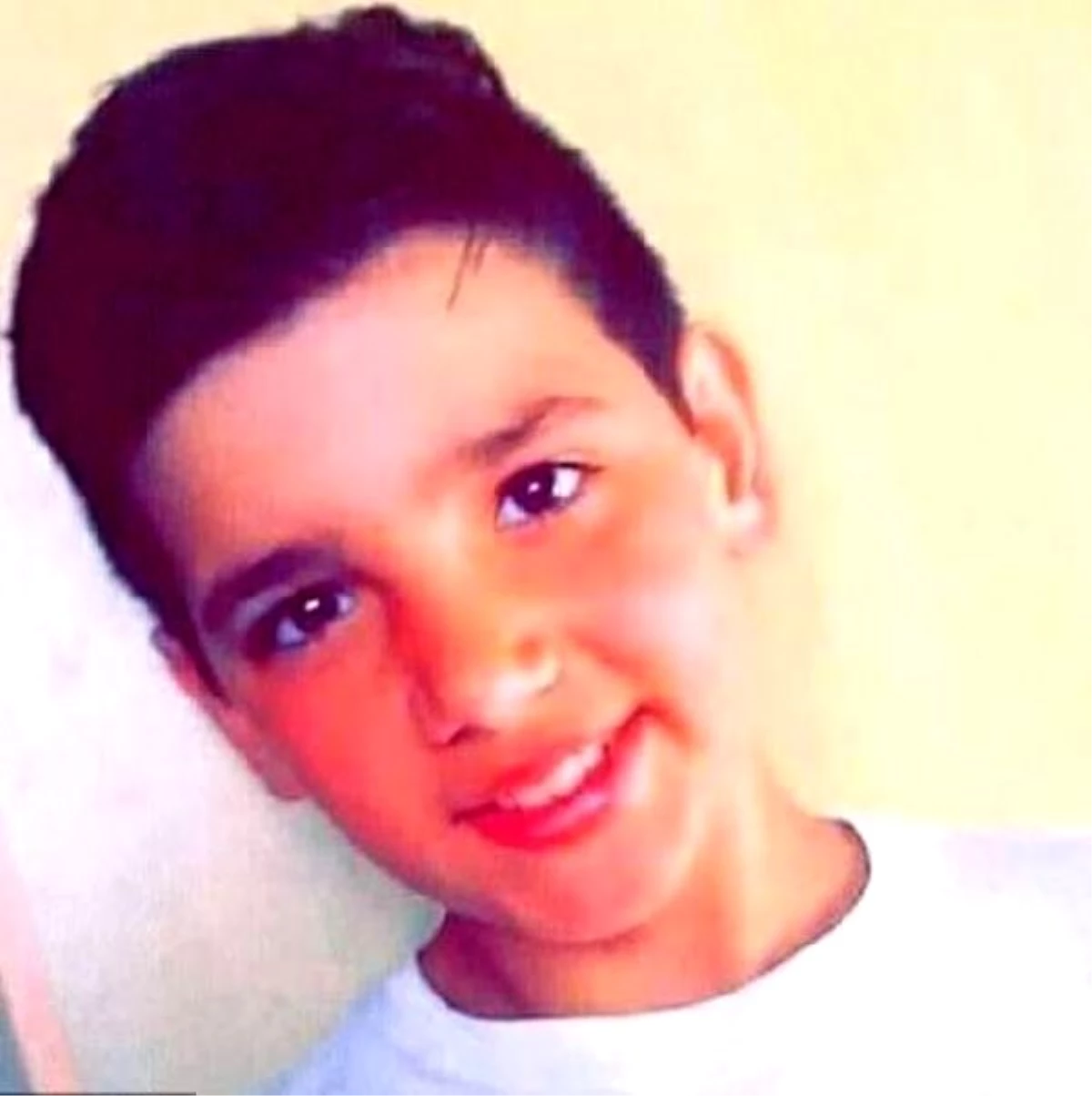 Portekiz\'de 14 yaşındaki çocuk koronavirüs nedeniyle hayatını kaybetti
