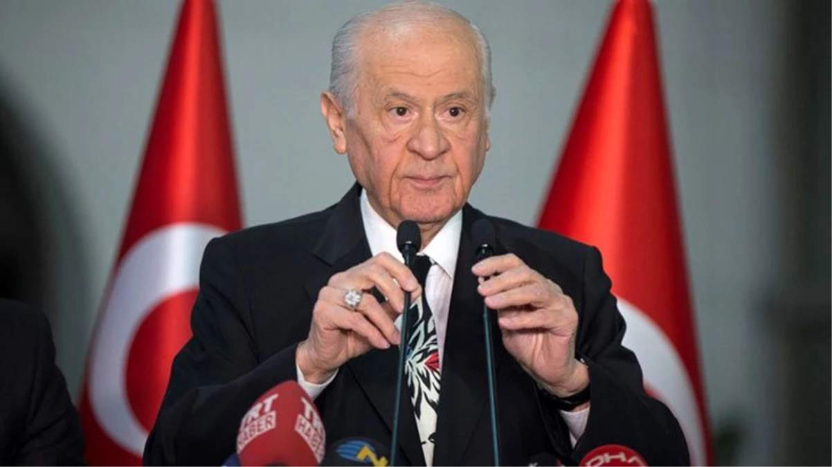 Son Dakika: MHP Genel Başkanı Bahçeli: Milli Dayanışma Kampanyası\'na 5 maaşımla katılıyorum