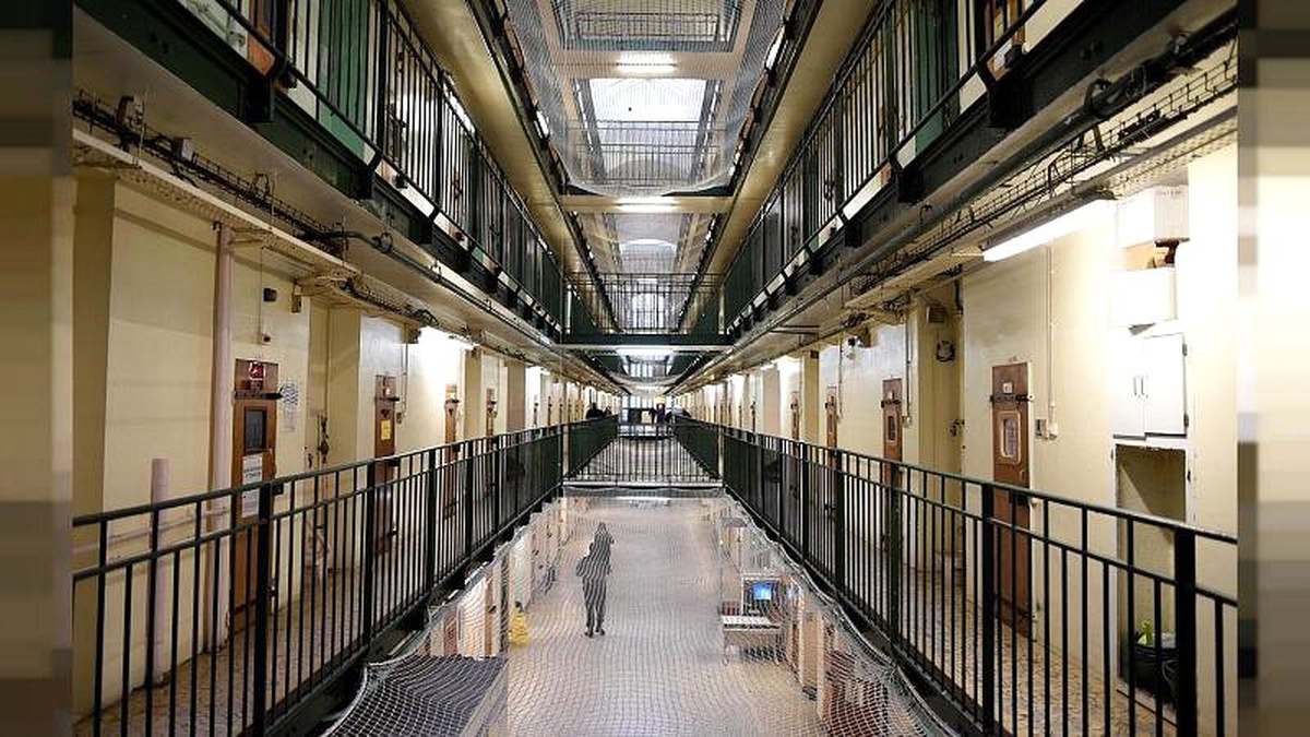 Tayland\'da mahkumlar Covid-19 bahanesiyle firar etti