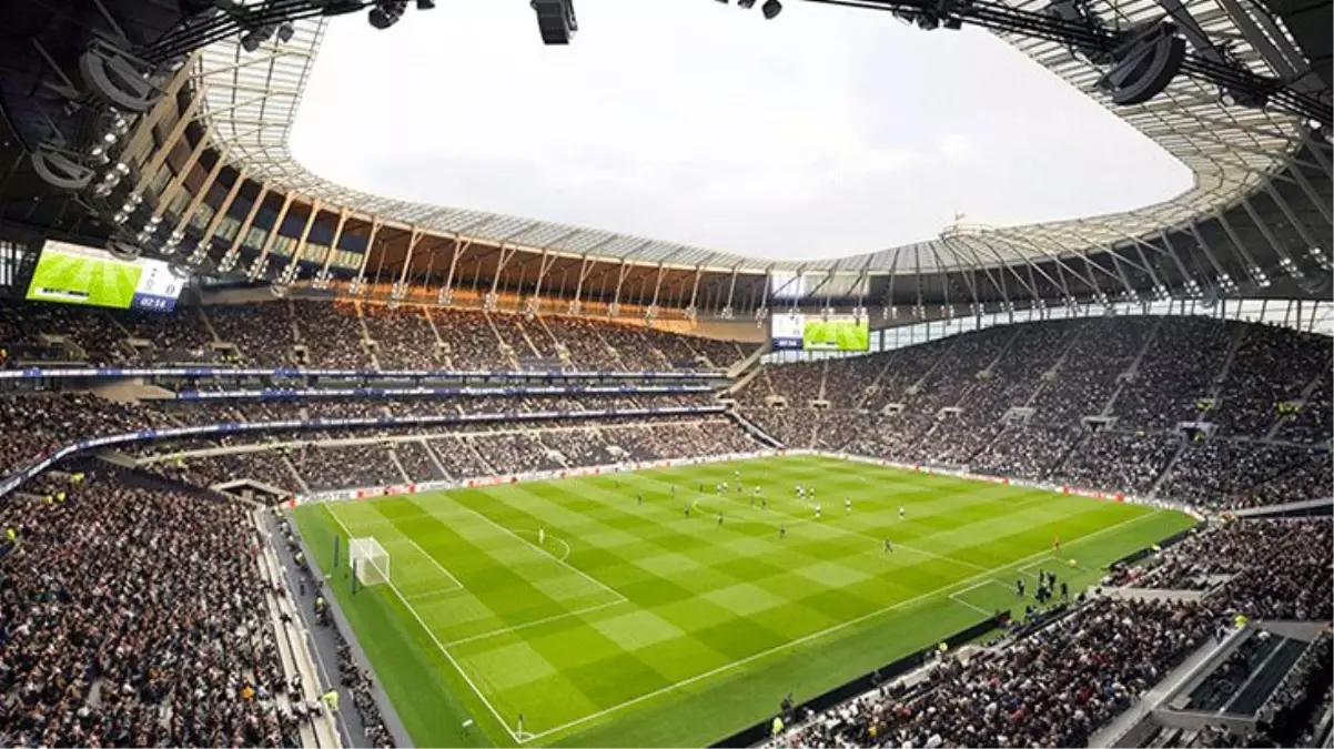 Tottenham Hotspur, koronavirüsle mücadele için stadını açtı