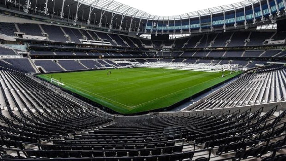 Tottenham Hotspur, koronavirüsle mücadele için stadını açtı
