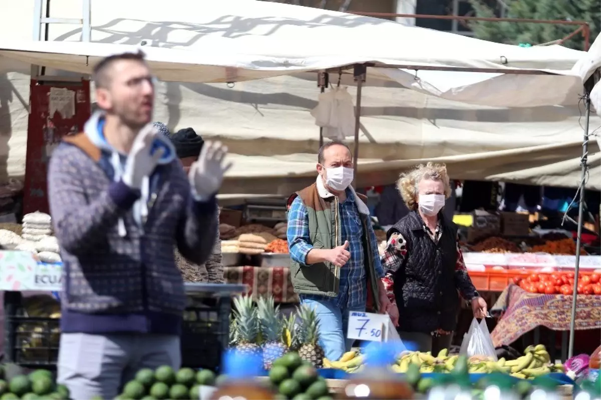 Antalya\'da pazarcılara çift ve tek haneli tezgah uygulaması