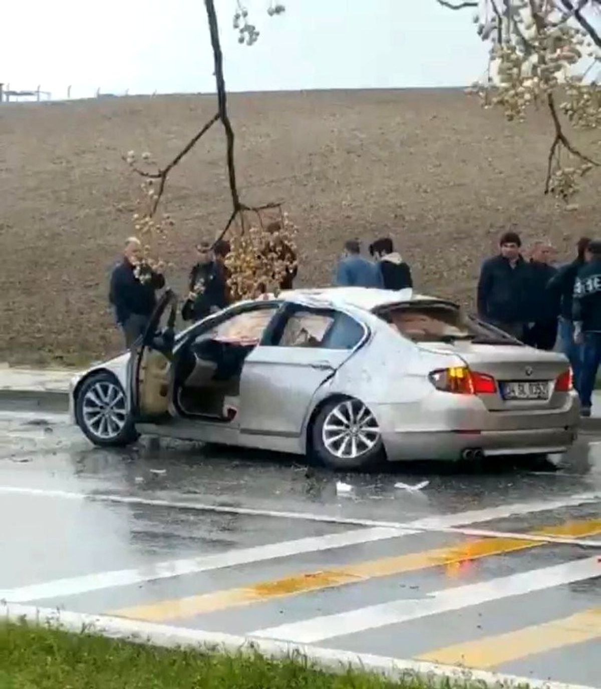 Batman\'da otomobil takla attı: 4 yaralı