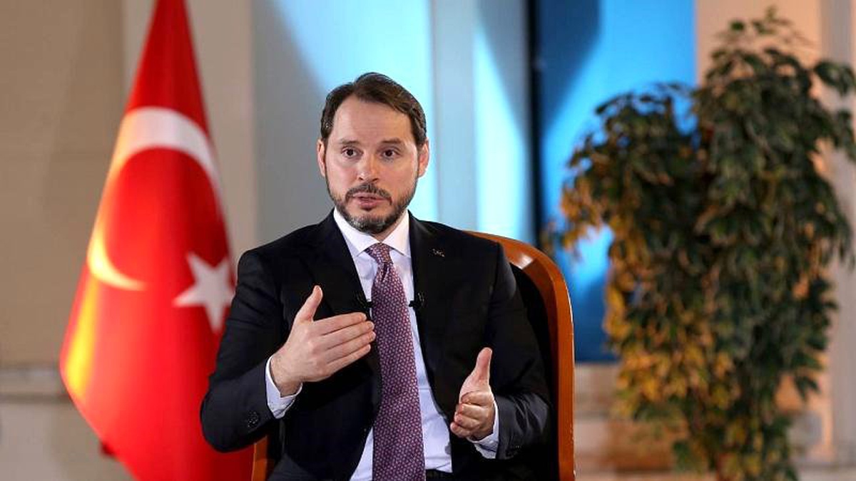 Berat Albayrak: İşletmelere 3 ay maaş desteği verilecek