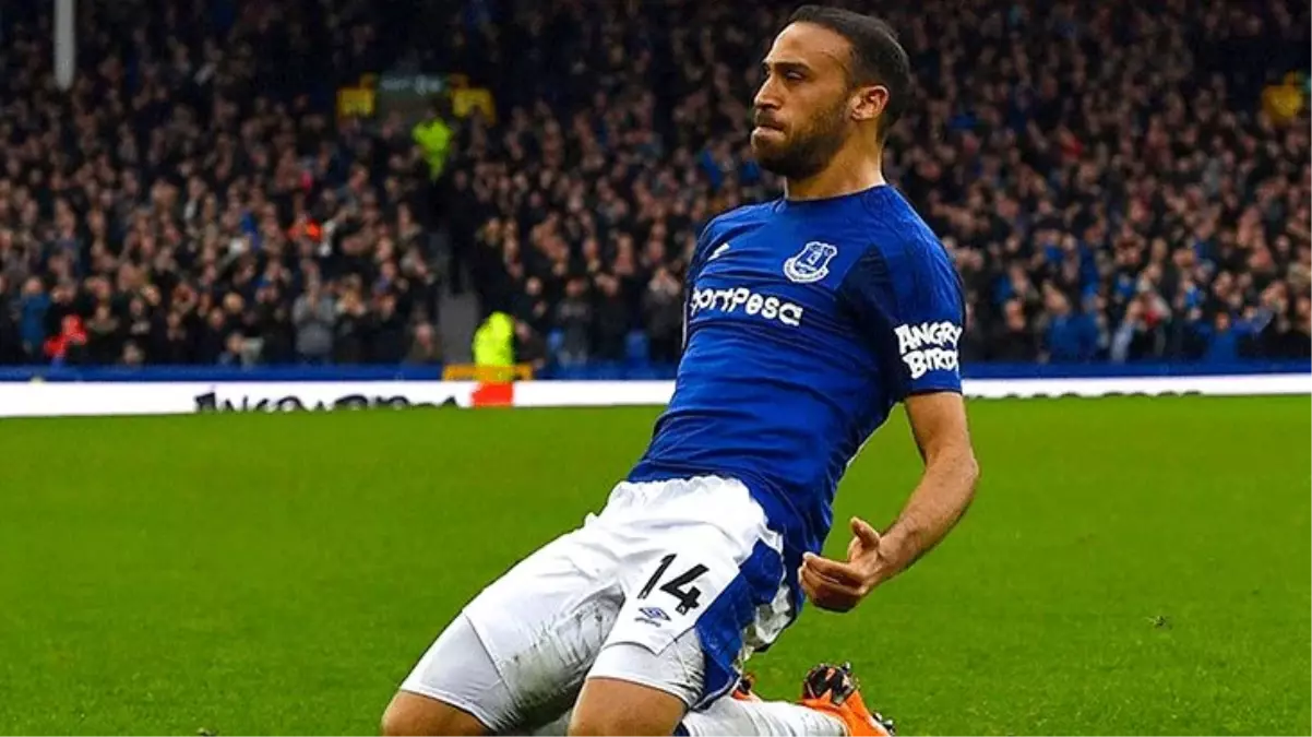 Everton, Cenk Tosun\'un sakatlığını Skype üzerinden takip ediyor