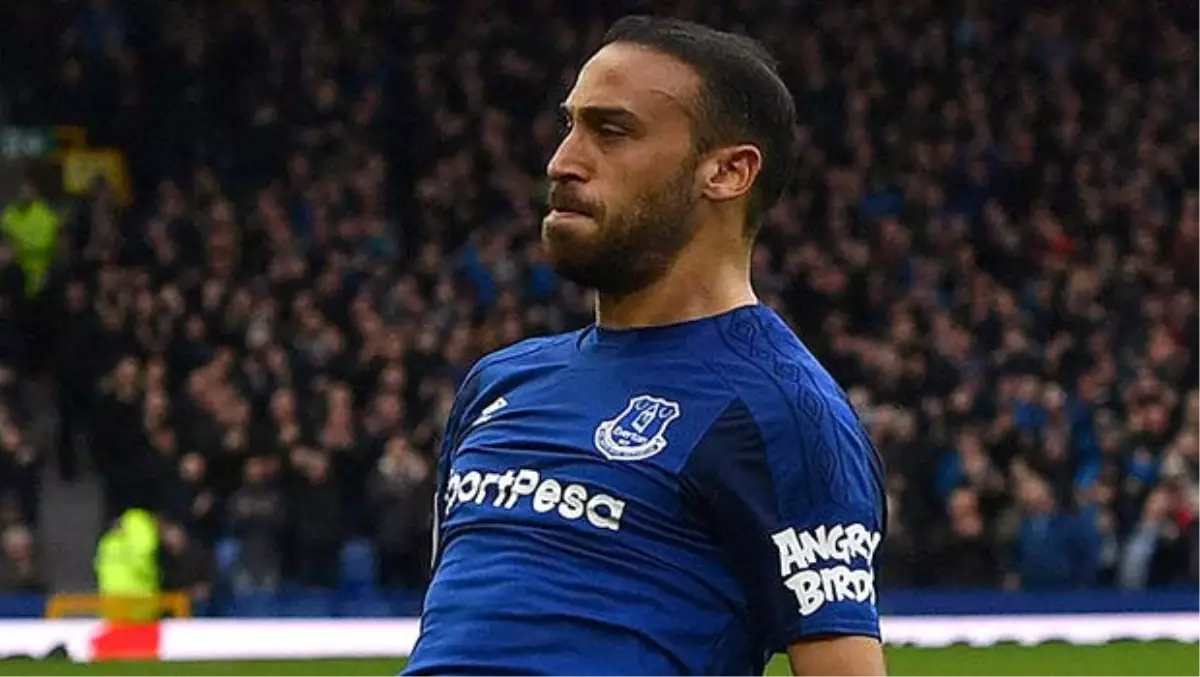 Everton, Cenk Tosun\'un sakatlığını Skype üzerinden takip ediyor