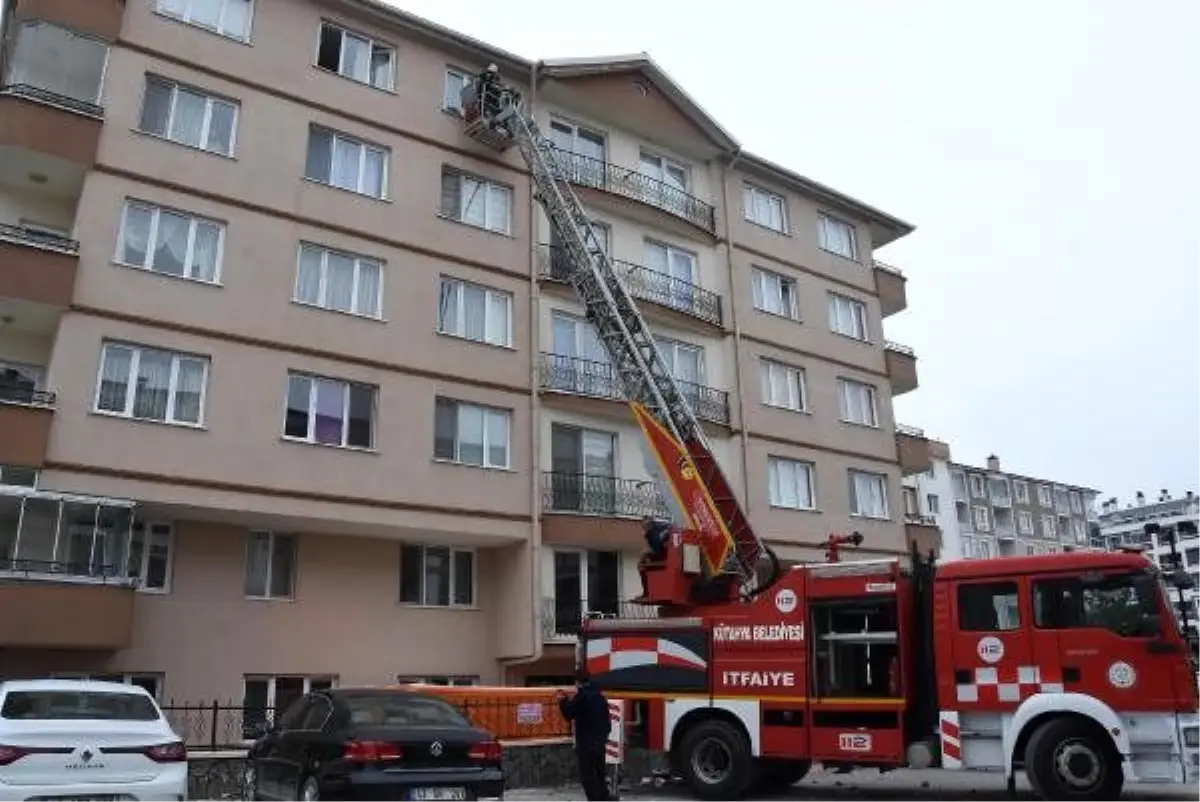 Virüs salgınından korkan genç mimar, 5. kattan atlayarak hayatına son verdi