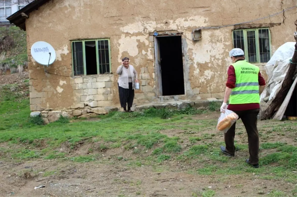 Şemdinli Belediyesinde yaşlı vatandaşlar için seferber oldu