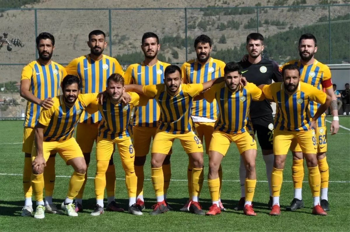 Talasgücü Belediyespor 6 kırmızı, 52 sarı kartı gördü