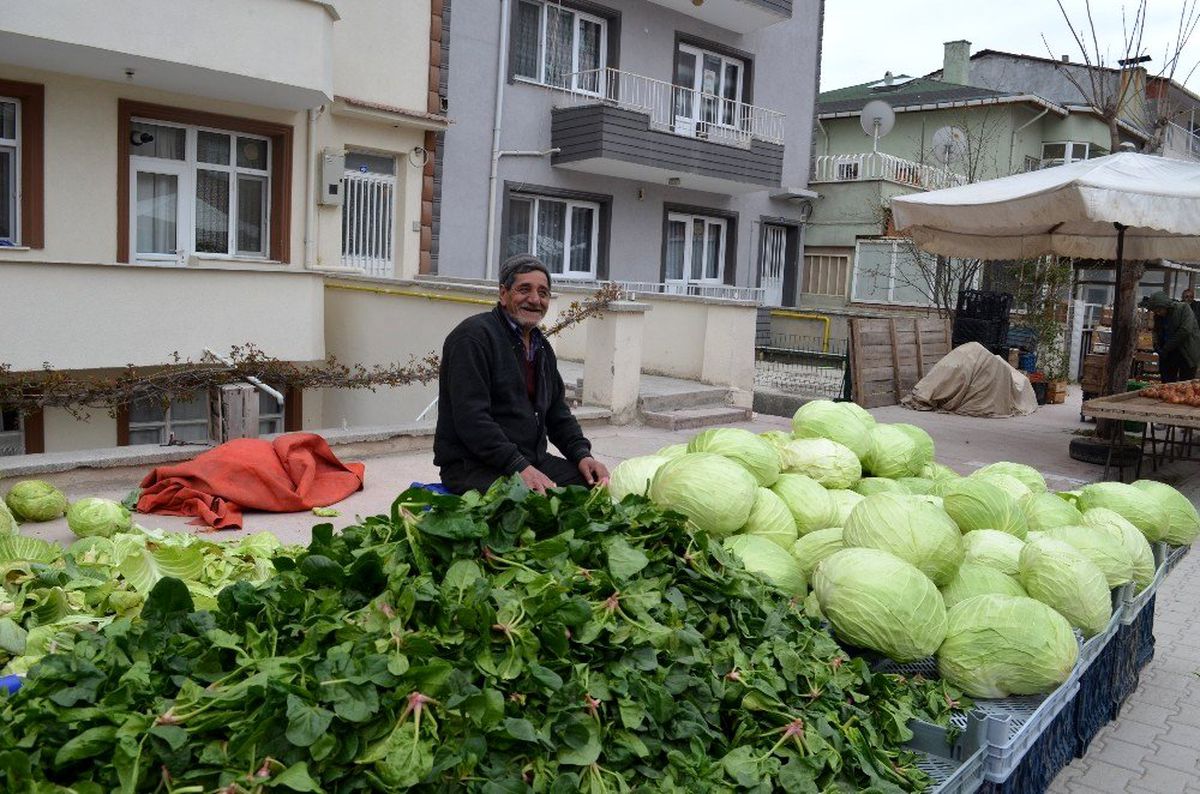 Tezgahlar 3 metre aralıkla kuruldu