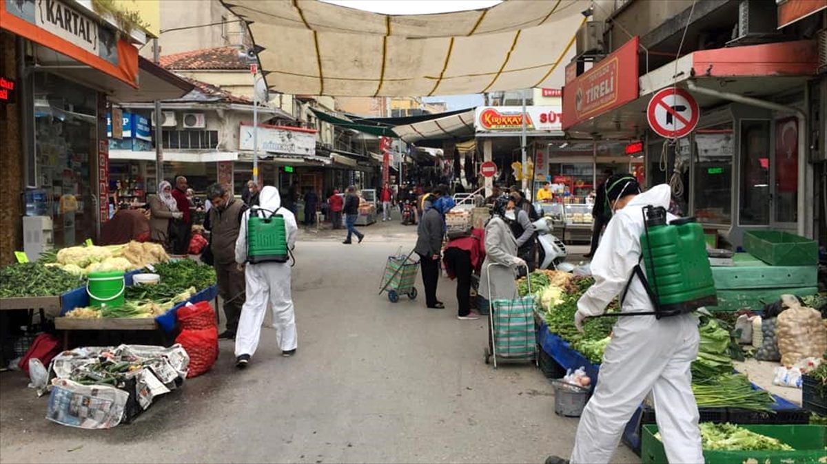 Tire\'de koronavirüs önlemleri devam ediyor