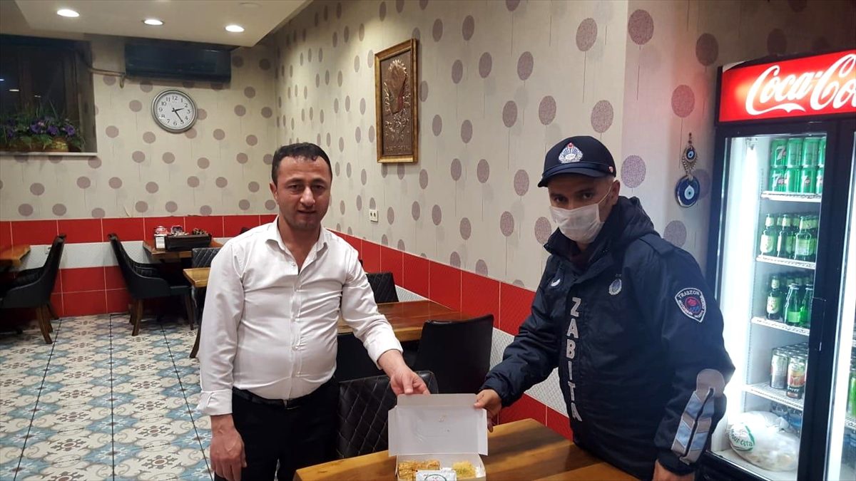 Trabzon\'da tatlı aşeren kadının isteği zabıta ekiplerince yerine getirildi