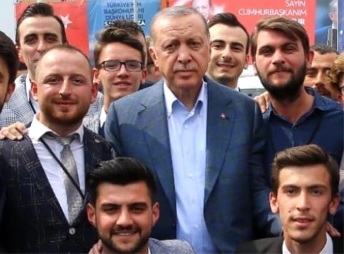 AK Parti Gençlik Kolları Başkanı Koç\'tan, Milli Dayanışma kampanyasına 30 bin liralık destek