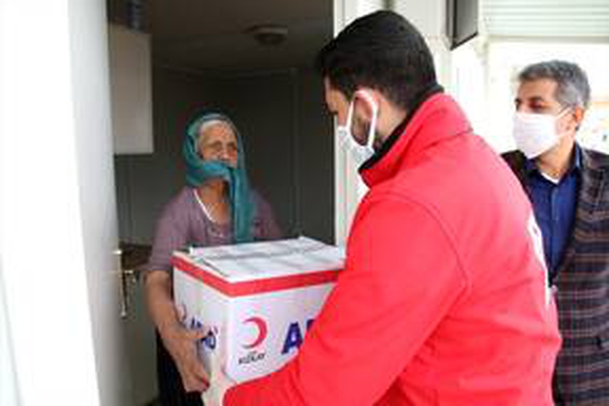 Elazığ\'da "Vefa Sosyal Destek Grubu"nun yardımları 16 bin 976 aileye ulaştı