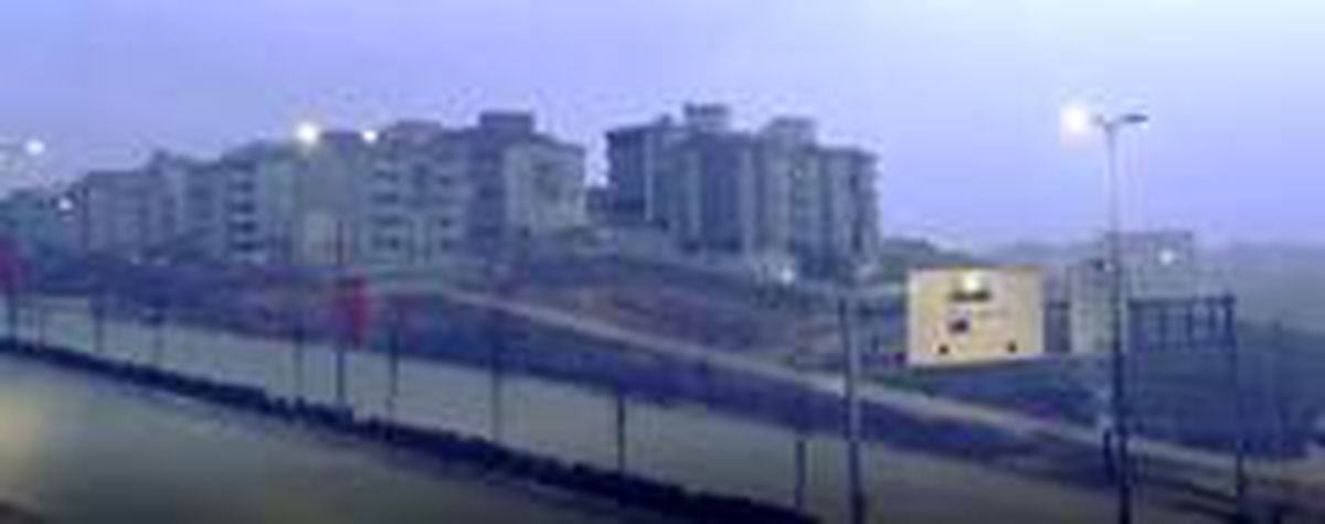 Geceyi şimşekler aydınlattı