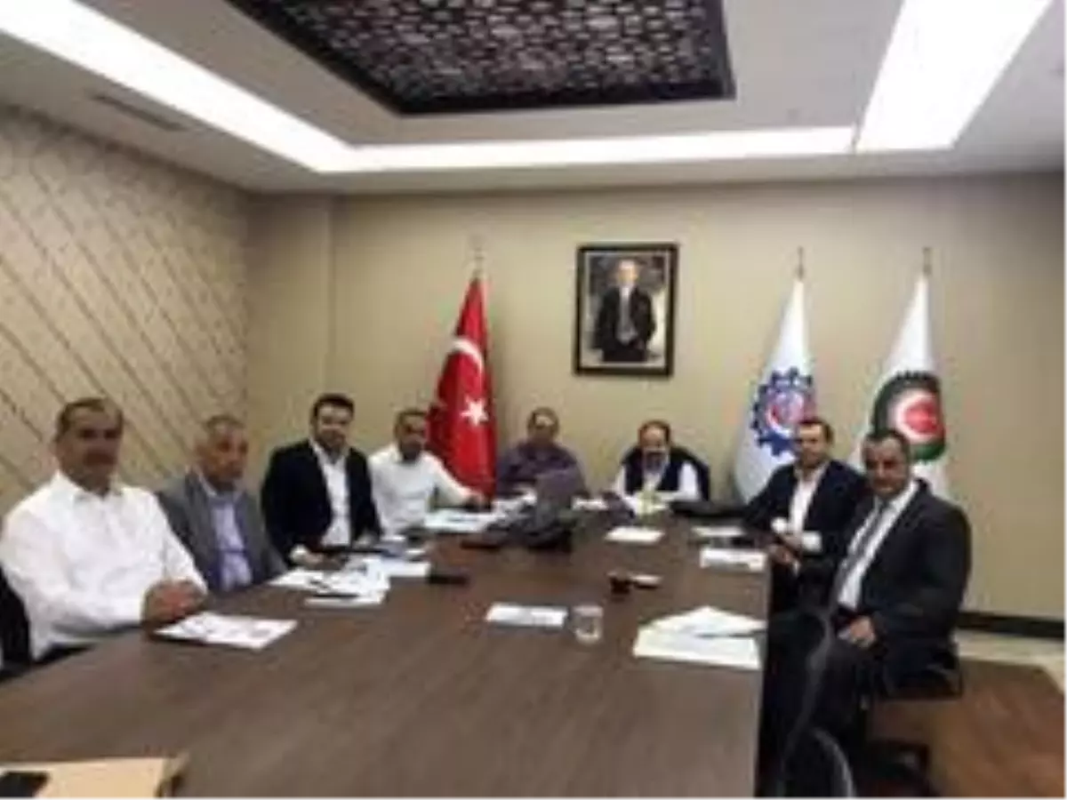 KARÇEL toplu iş sözleşmesi imzalandı