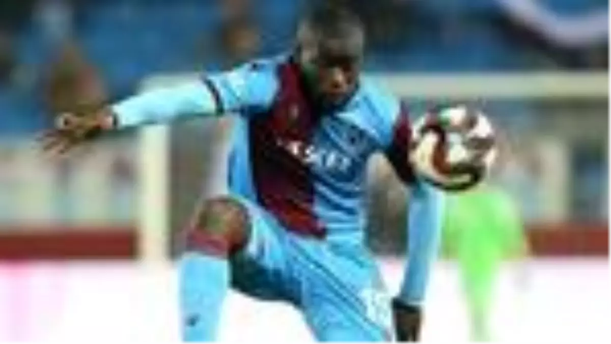 Son Dakika: Trabzonspor\'da Badou Ndiaye ameliyat oldu