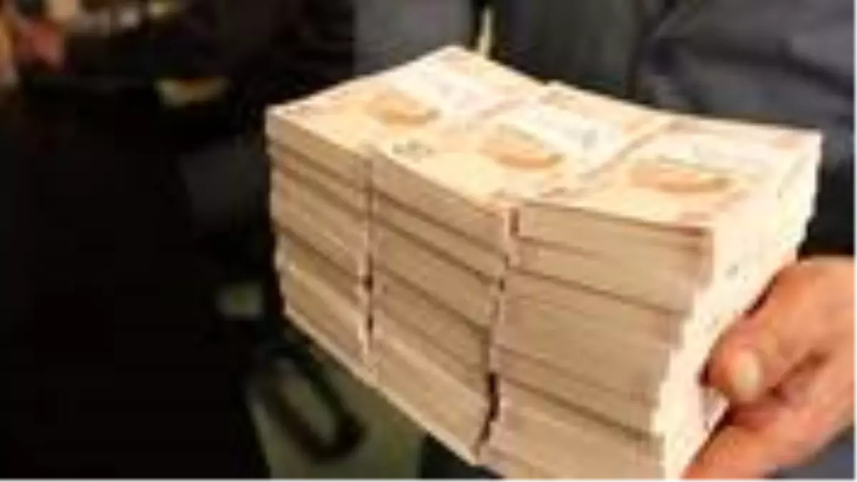 Türkiye\'nin en zengin 2. ismi olan Erman Ilıcak\'ın şirketi Rönesans Holding, Ankara Valiliği\'ne 8 milyon lira bağış yaptı