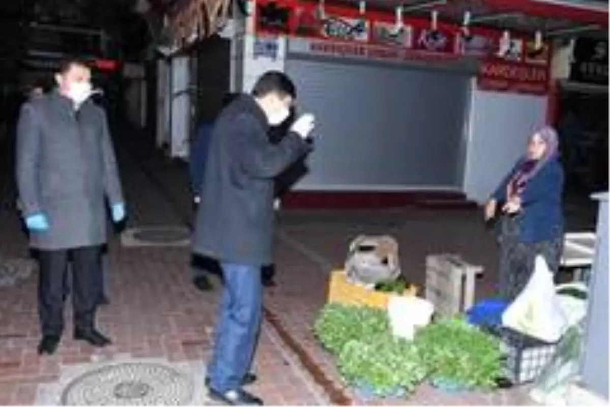 Başkan Özcan\'dan Perşembe Pazarı\'nda sıkı denetim