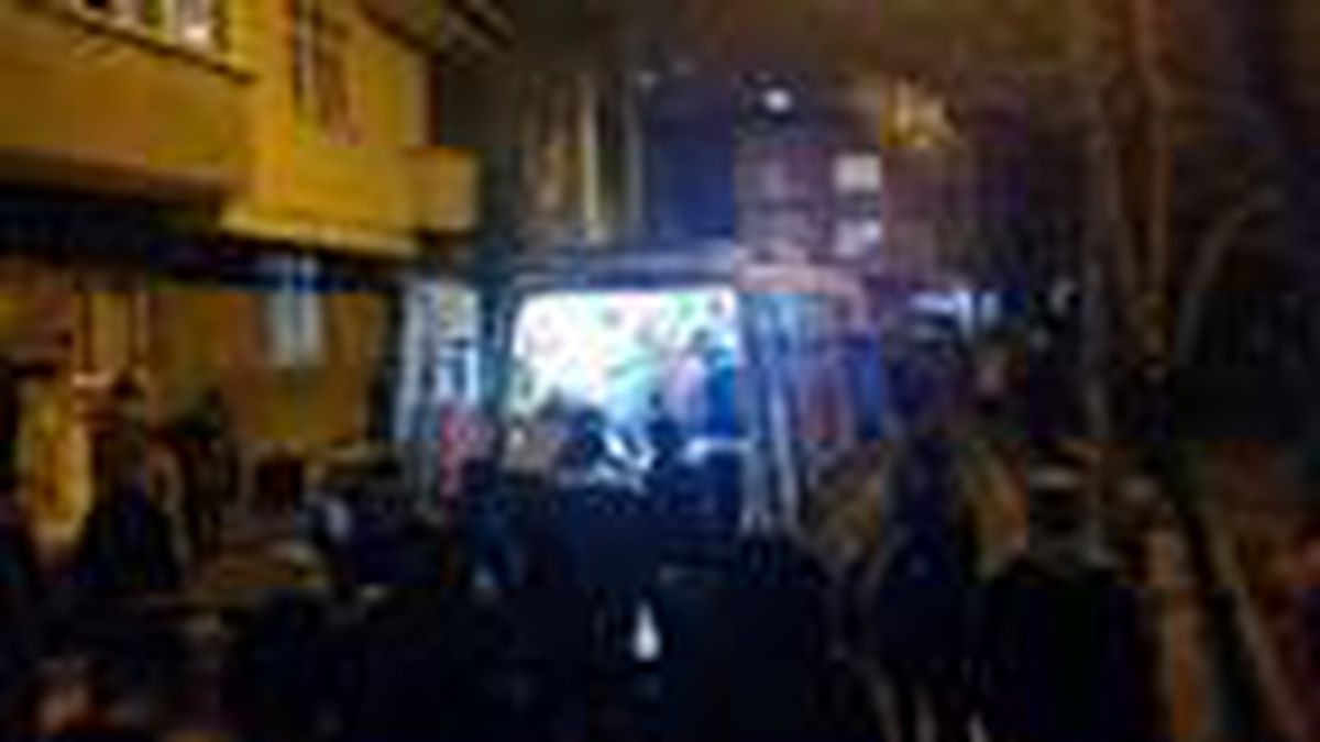 Beyoğlu\'nda silahlı çatışma: 1 yaralı