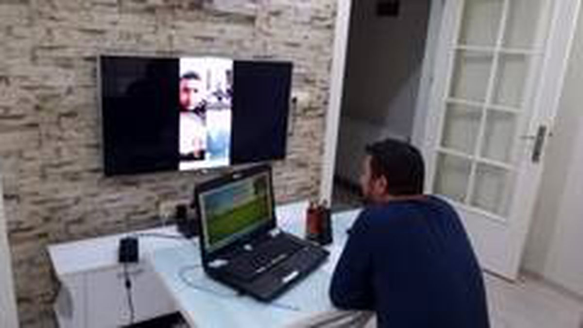Öğrencilere görüntülü eğitim