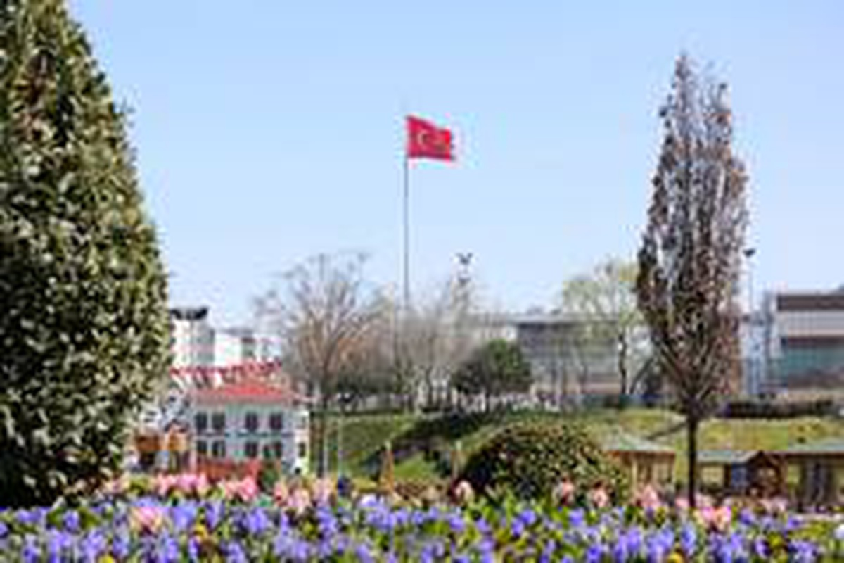 Sultangazi Belediyesi\'nden bahar hazırlığı
