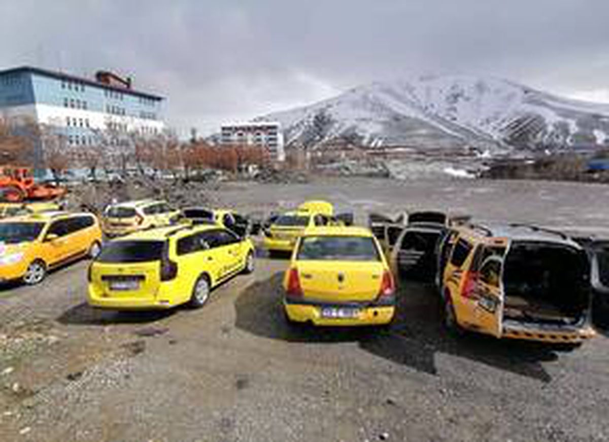 Bitlis\'te ticari taksiler dezenfekte edildi