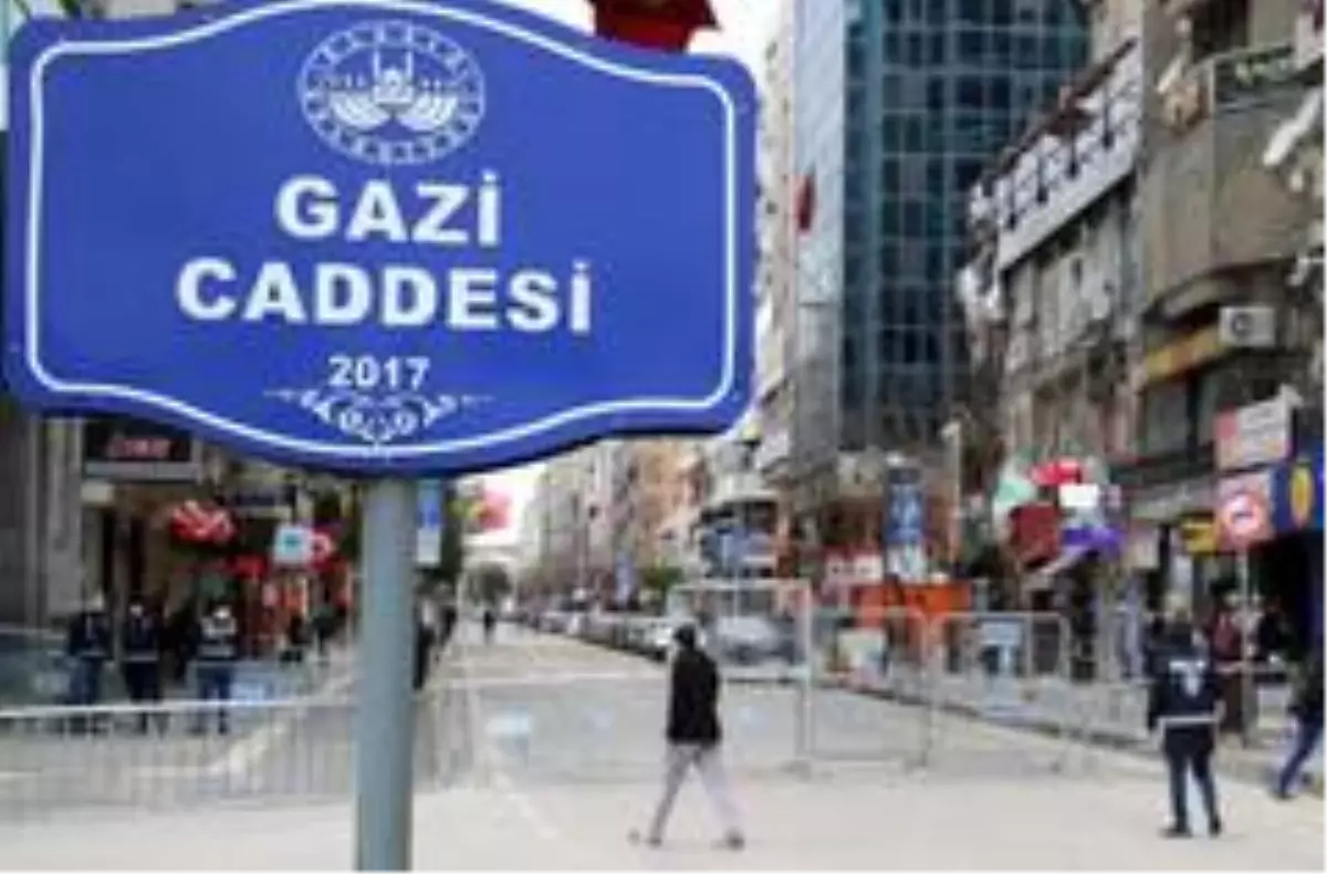 Elazığ\'da 3 cadde araç ve yaya trafiğine kapatıldı