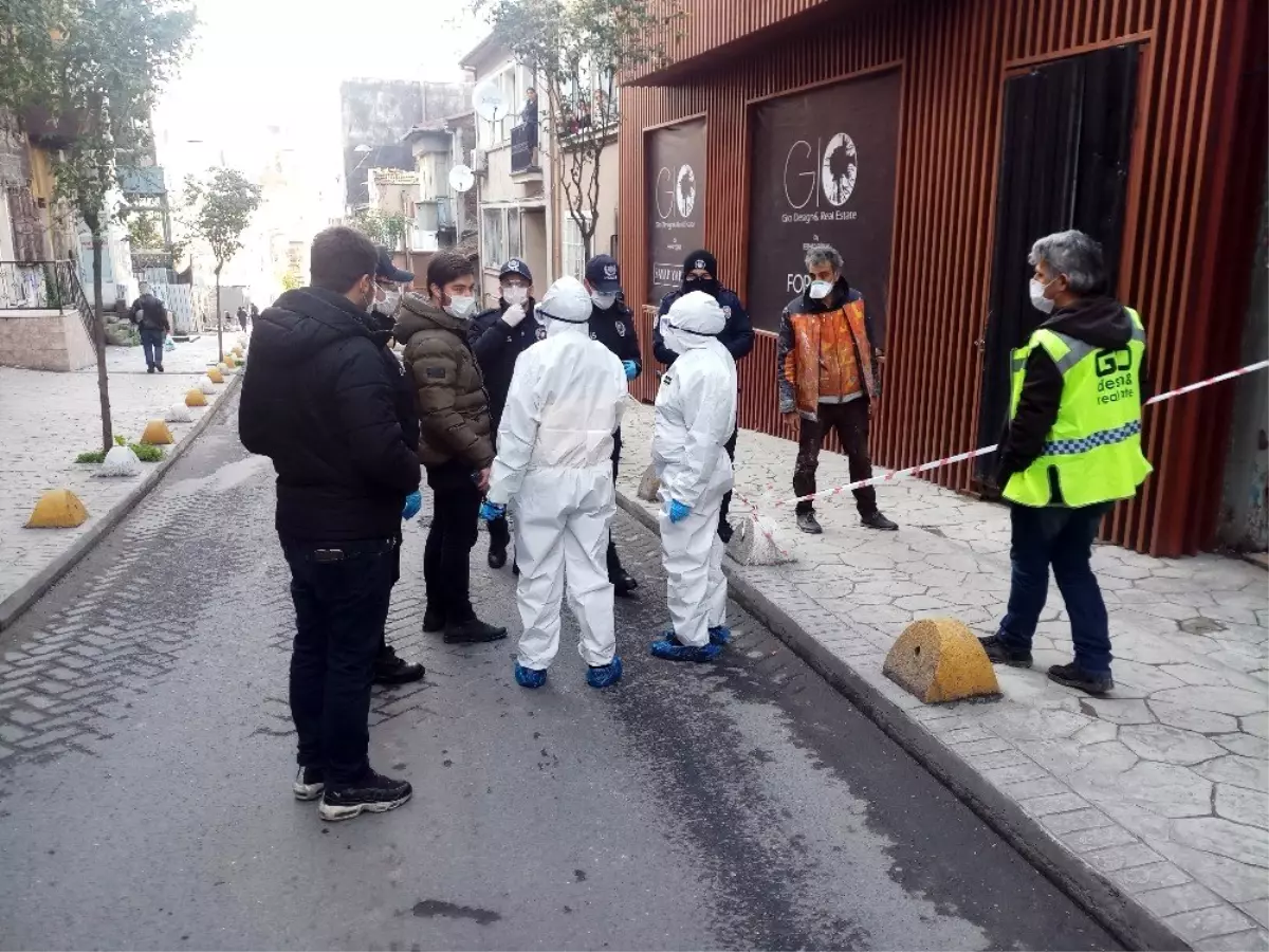 Korona virüs şüphesi bulunan şahıs kaçmaya çalıştı, polis ekipleri inşaata kilitledi