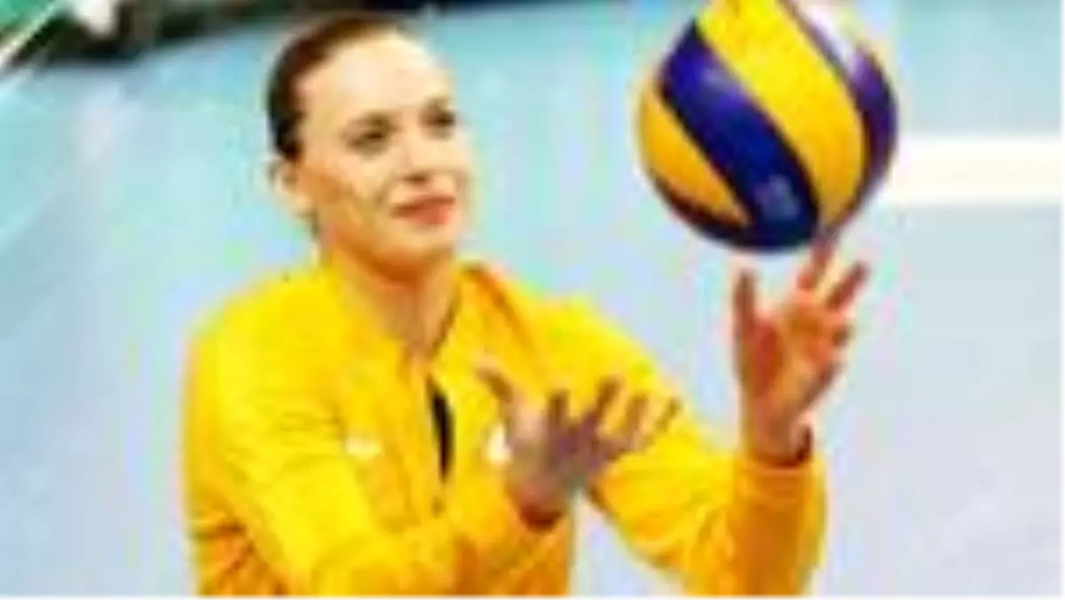 VakıfBank oyuncusu Cansu Özbay\'dan corona virüsü açıklaması