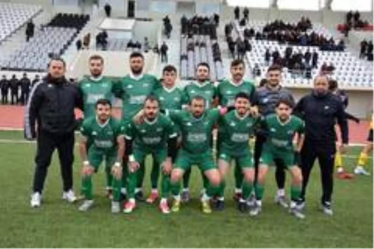 Yahyalıspor 4 galibiyet aldı