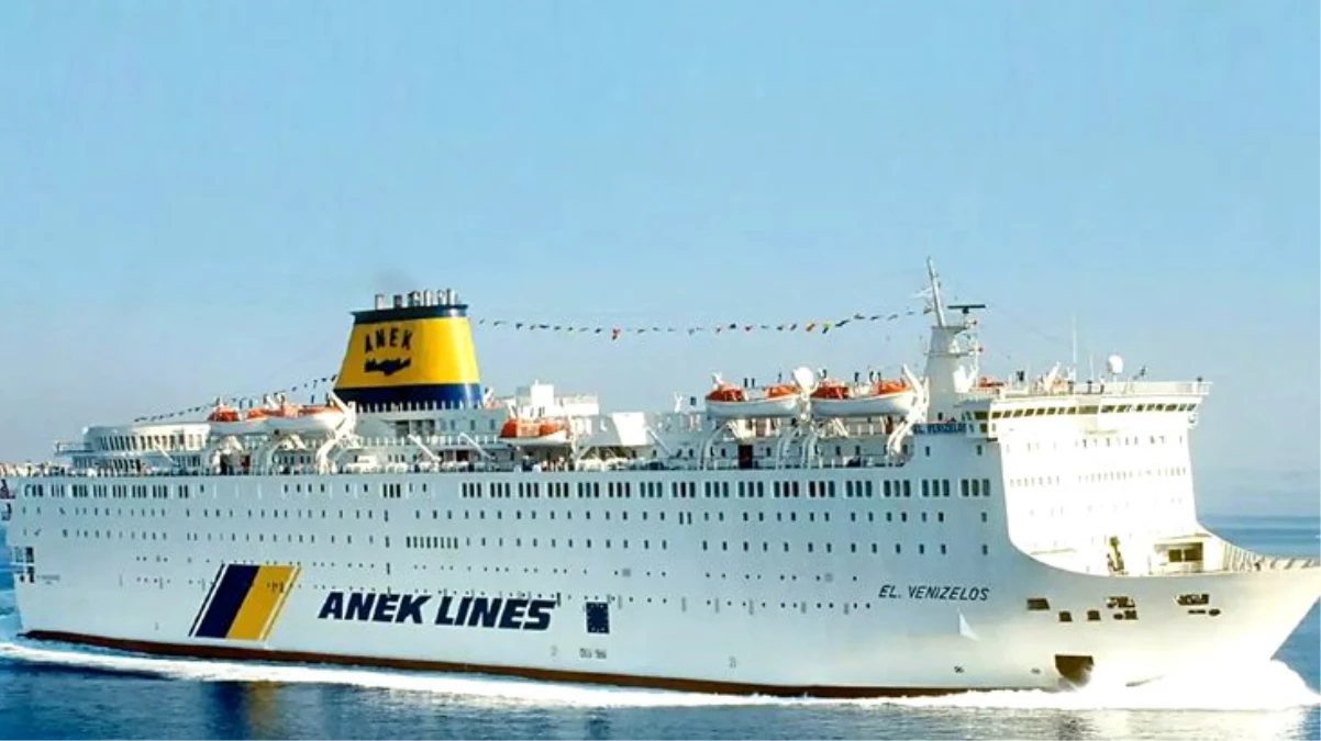Yunanistan\'da karantinaya alınan gemideki 65 Türk yolcunun koronavirüs testi pozitif çıktı