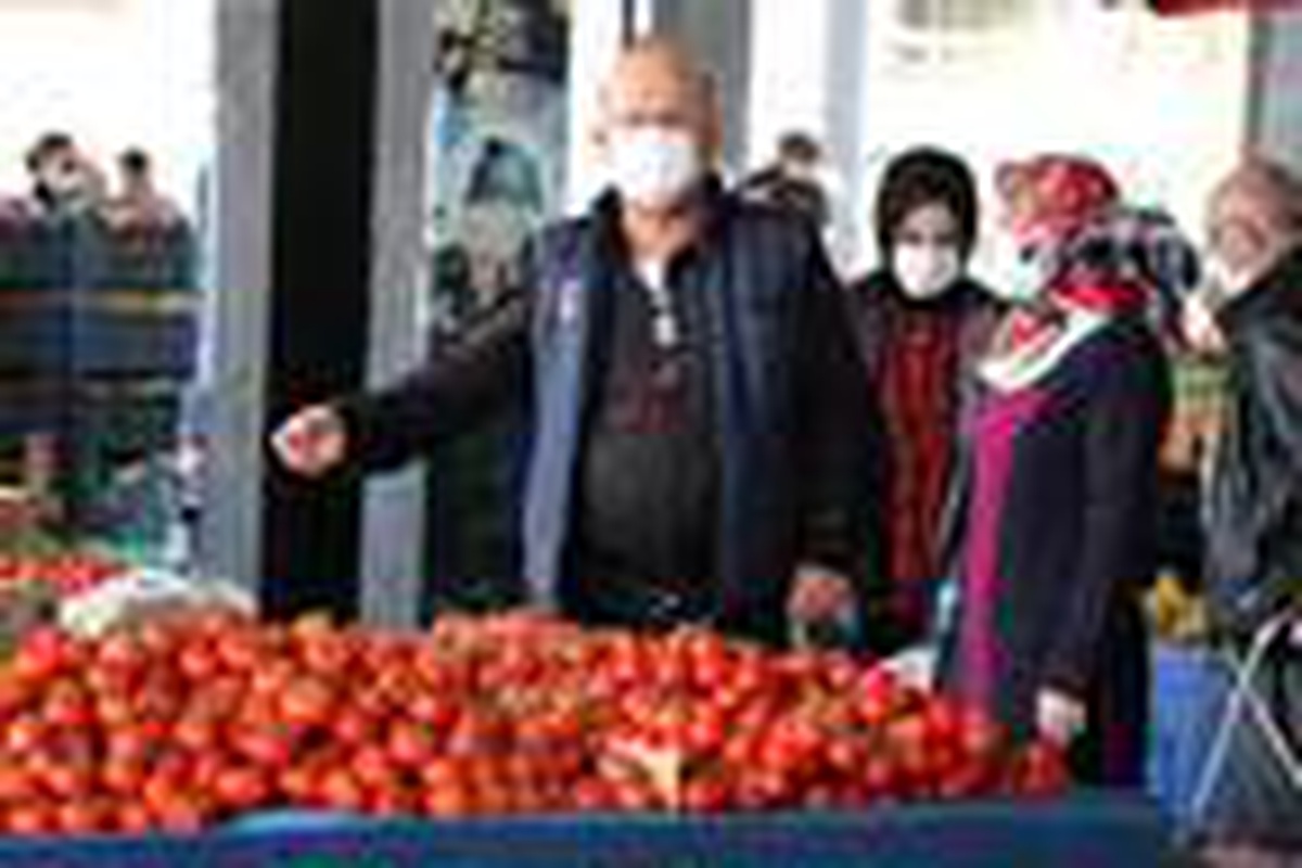 Denizli\'de pazar yerlerinde maske takma kuralı uygulanmaya başlandı