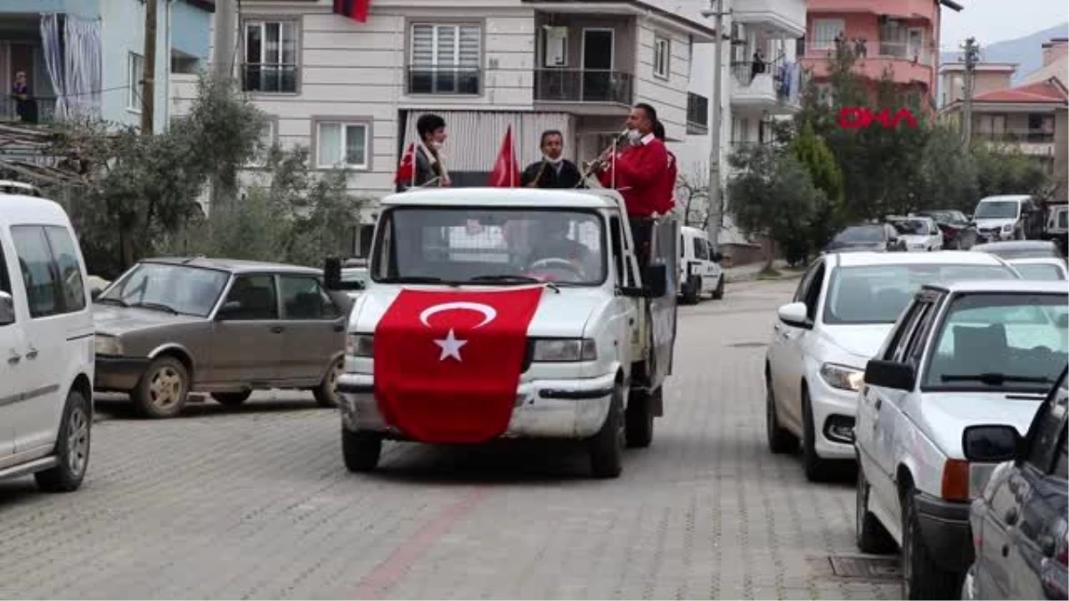 DENİZLİ Moral orkestrası vatandaşı eğlendirdi