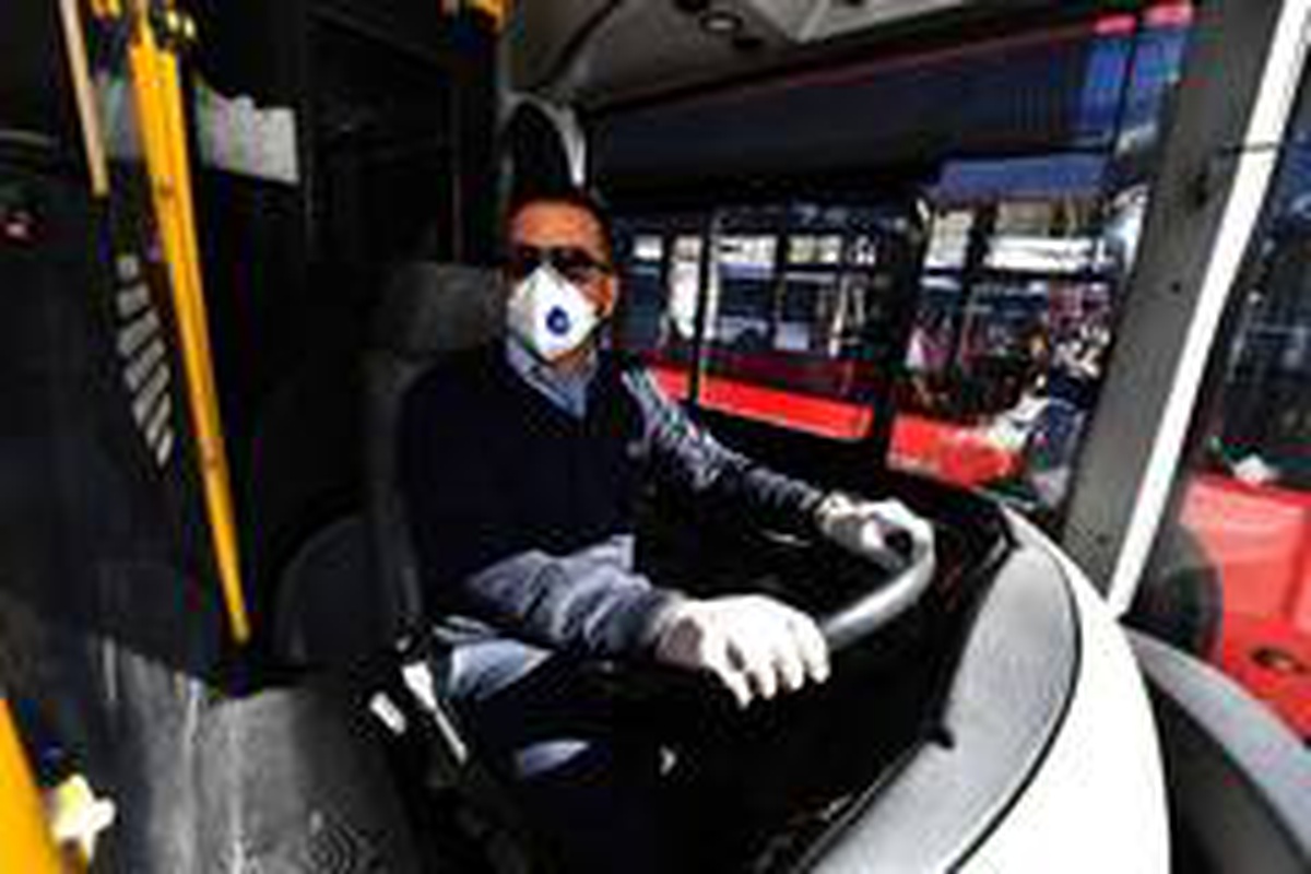 İzmir\'de toplu taşımada maske zorunluluğu geliyor